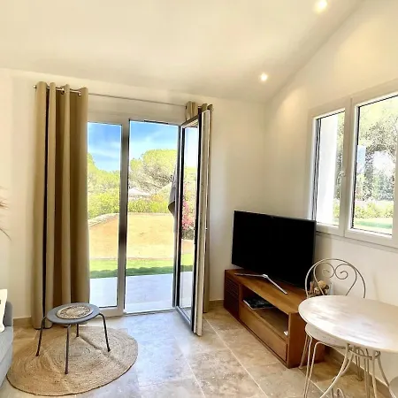 Duplex Independant Dans Avec Jacuzzi Et Piscine Holiday home Roquebrune-sur-Argens