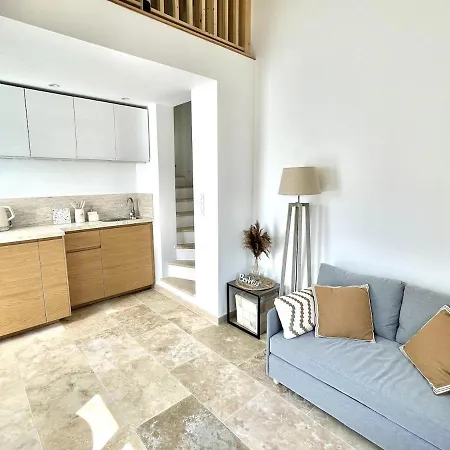 Duplex Independant Dans Avec Jacuzzi Et Piscine Holiday home
