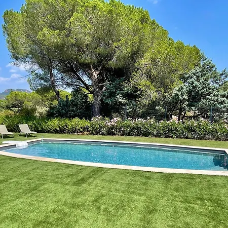 Holiday home Duplex Independant Dans Avec Jacuzzi Et Piscine Roquebrune-sur-Argens