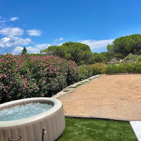 Casa vacanze Duplex Independant Dans Avec Jacuzzi Et Piscine Roquebrune-sur Argens