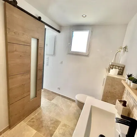 Casa vacanze Duplex Independant Dans Avec Jacuzzi Et Piscine *