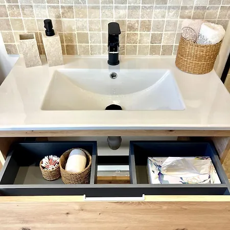 Duplex Independant Dans Avec Jacuzzi Et Piscine Holiday home *